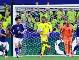 オランダ戦で最も活躍したと思うサッカー日本代表選手ランキング！ 2位「鈴木彩艶」を抑えた1位は？