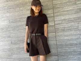「娘ちゃんかと思いました　若い」蛯原友里の美人妹、美脚ショット公開「鍛えられたふくらはぎの美脚」