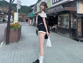 「これは努力だ…」元アイドル、15kgダイエットの比較ショットに反響！「顔が可愛いと太っても可愛い」