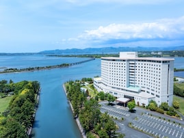【楽天トラベル売れ筋1位】静岡県「グランドメルキュール浜名湖リゾート＆スパ」は絶景と温泉を贅沢に満喫できるホテル【7月18日】