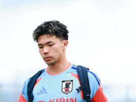 「早慶出身」と聞いて驚いたサッカー選手ランキング！ 2位「塩貝健人」を抑えた1位は？【2026年調査】
