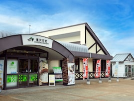 【新潟県】新潟5大ラーメン食べ比べ、南魚沼産「しおざわコシヒカリ」のおにぎりも！ 立ち寄りたいSA・PA2選