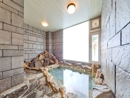 【楽天トラベルセール】和歌山県「白浜温泉 紀州半島」が特別価格で登場中