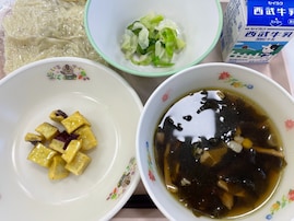 「これもう内部告発だろ……」入間市、給食メニューに心配の声「育ち盛りにこれは酷」「判断が難しい」