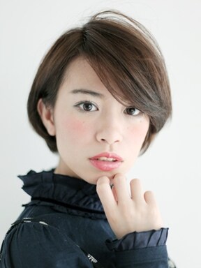 気品を感じる 35歳からの知的ショートボブヘア12選 All About オールアバウト 気品を感じる 35歳からの知的ショートボブヘア12選 All About オールアバウト
