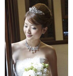 一生に一度の結婚式 花嫁のための可愛いヘアスタイルカタログ All About オールアバウト
