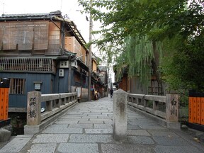 祇園周辺をそぞろ歩き　京都らしい散歩道