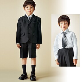 男の子 スーツや靴 靴下まで 入学式のおしゃれな服装の選び方 All About オールアバウト