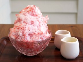 【元町】ユニオンカフェ：苺氷り（いちごおり）（670円、テイクアウト570円）