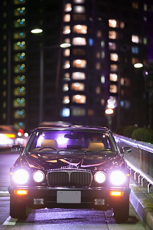 2/3 オーナー訪問No.7 三村さんのデイムラー W6 [輸入車] All About