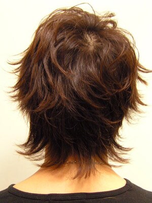 3 5 ねじり 外ハネで毛先に動きを メンズヘアスタイル All About