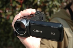 小さな巨人 キヤノン iVIS HF R42 レビュー [デジタルビデオカメラ