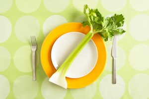 ぽっこりお腹を解消する食べ物 セロリ