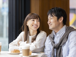 世帯年収900万円「すごくぜいたくできるわけではないけれど」40代夫婦の給与事情