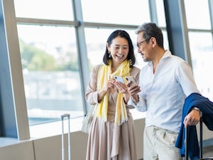 世帯の年金33万円「2カ月に1回、妻との旅行に50万円使う」66歳男性の夏の暮らし