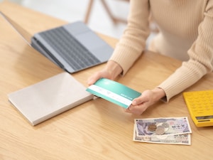 「働かずにどうやって暮らしているのかと思われそう」労働収入0円・44歳女性の非課税生活