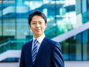 ゆうちょの定期貯金に100万円！5年なら利息約5万1100円、10年なら約13万2800円
