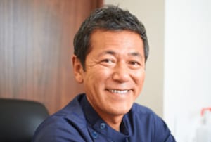 桑満おさむ