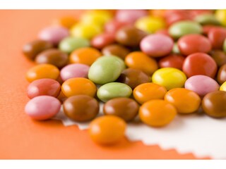チョコレートは何歳から子どもにあげる 飴 ケーキ グミはいつから 幼児食 All About