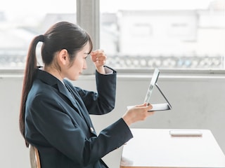 なぜダメか「説明なし」が約7割。スマホ没収や“ありがとう義務”も…高校生が明かす理不尽な校則