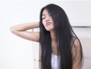 「くれない族」とは？ 相手への依存心や自己への不満の心理が原因の可能性も