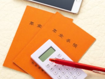 私は昭和38年生まれの女性です。働かなくても特別支給の老齢厚生年金はもらえるのでしょうか？