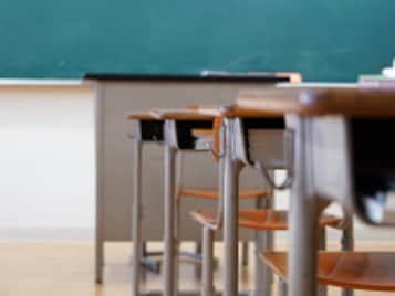 高校無償化で得するのは誰か? 財源は税金だというのに「私立校が恩恵を受ける」教育政策の歪み