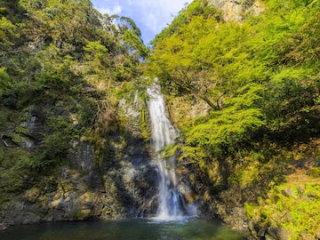 「夏に行きたい大阪府の避暑観光地」ランキング！ 2位「箕面の滝」を抑えた1位は？【2025年調査】