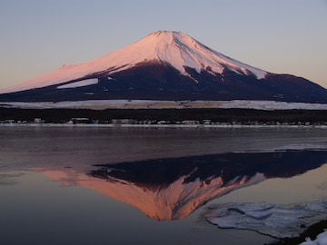 【山梨県】「富士山を眺めながら露天風呂…」絶景の「山中湖温泉」の魅力とは？ 週末のリフレッシュに