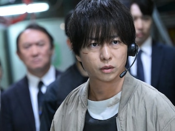 Z世代が選ぶ「担任の先生になってほしい有名人」ランキング！ 2位は「櫻井翔」、では1位は？