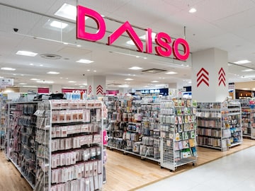 「これ絶対に便利なやつや」ダイソーの折り畳み式ランドリーバスケットが高評価「使わない時はたためるのすばらしすぎる」