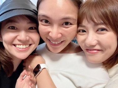 宮澤佐江、“大親友”河西智美とのラブラブショット公開で32歳誕生日を