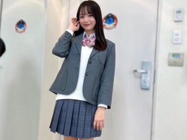 ただただ美しい」森香澄、肩出しの妖艶ショットを披露し話題に