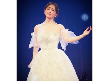 世界一美しい」浜崎あゆみ、純白ウエディングドレス姿を披露し大反響