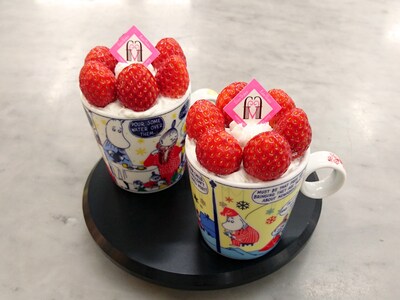 パティスリーフェアベール「苺のババロア（550円）」（画像提供：横浜赤レンガ倉庫）