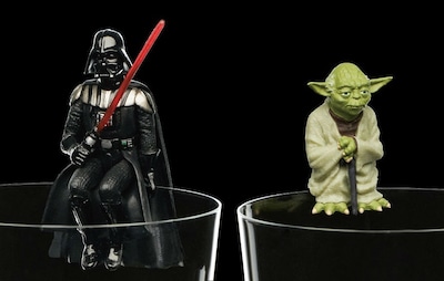 Village Vanguard Star Wars Cup Clingers