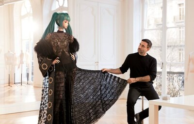 Hatsune Miku Hits Vogue