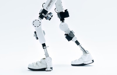 The Amazing Wearable Robot