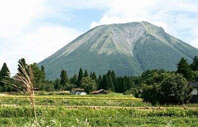 Ride With the Gods in Tottori Prefecture