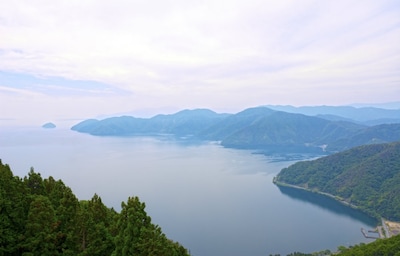 Shiga: Lakes, Ziplines, Water & Castles