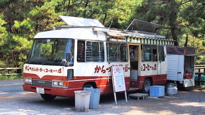 The 4 Best Burgers in Kyushu