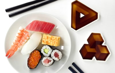 Soy Sauce Dishes Create 3-D Optical Illusions