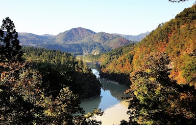 Autumn Journey to Oku-Aizu on the Tadami Line