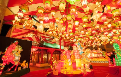 Nagasaki Lantern Festival เทศกาลโคมสุดอลังการ