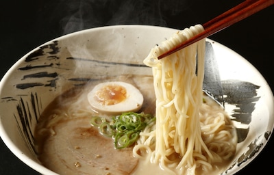 8 Extra-Thick Ramen Restaurants in Osaka