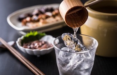 日本燒酒學問大！飲一杯個性豐富多變的燒酒漫遊日本