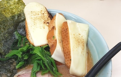 New Ramen Fad Has Fans Saying 'Cheese Please'