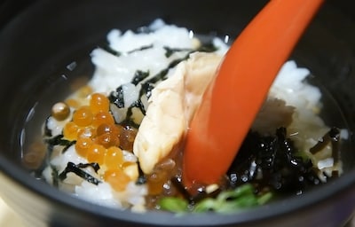 Dashi Chazuke En: Umami-Filled Comfort Food