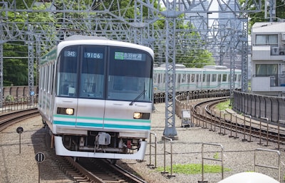 ลุยที่เที่ยวติดรถไฟสาย Namboku Line