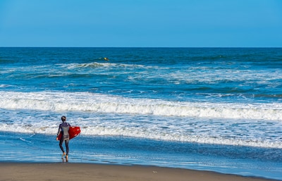 “Chibafornia” : Japan’s hottest surfing coast